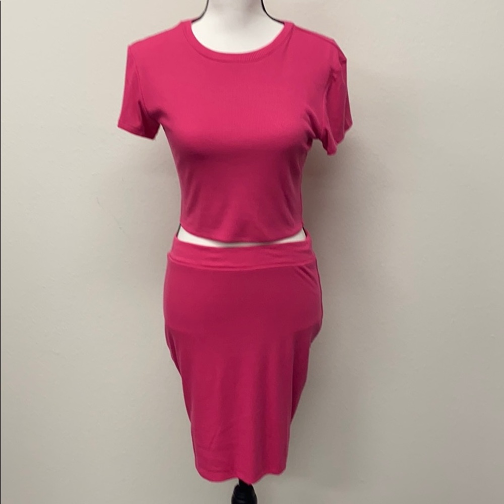 ACTIVE USA Pink Skirt & Crop Top Set